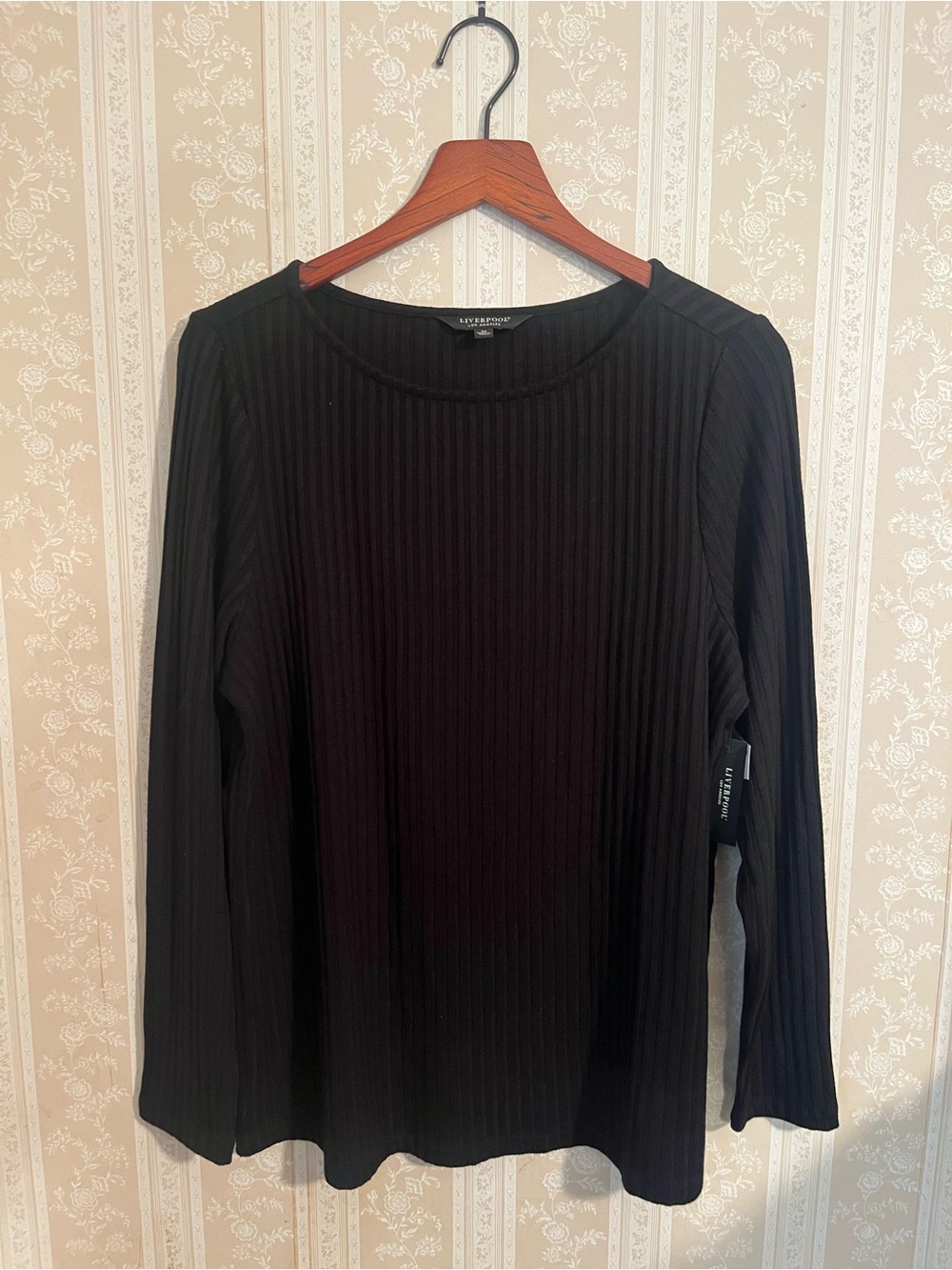 Liverpool NWT Black Ribbed Knit Top Minimalist Capsule Piece - Women’s 2X